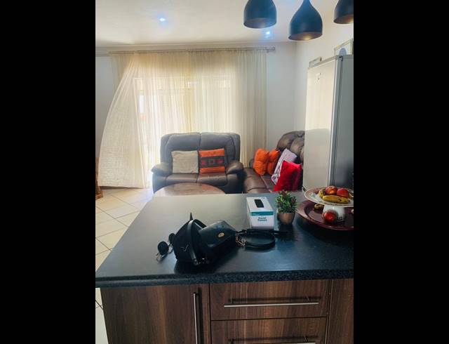 2 BEDROOM APARTMENT FOR SALE IN NOORDWYK